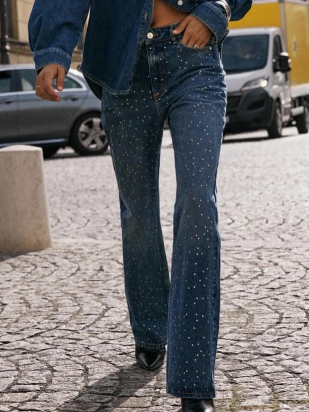 Zara Full Length Straight Cut Beaded Jeans with a High Waist